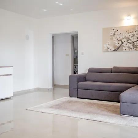Villa Laura *