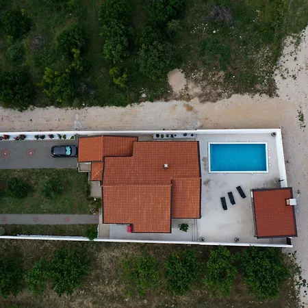 Villa Laura *