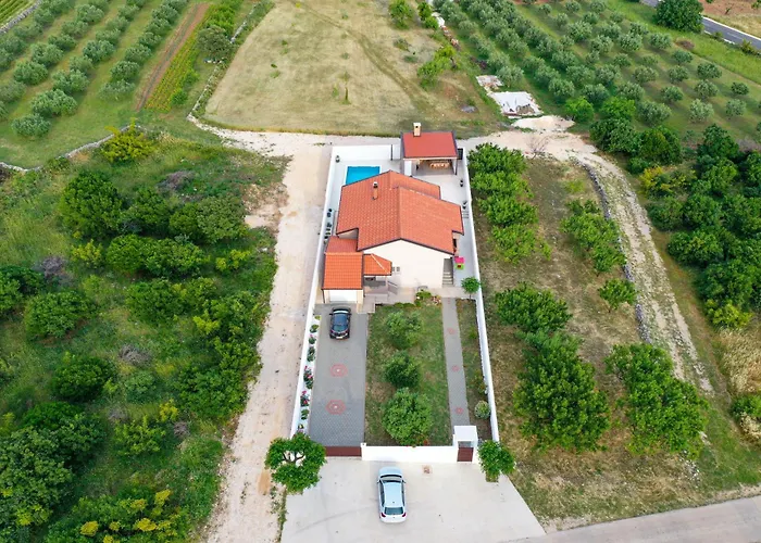 Villa Laura Nadin