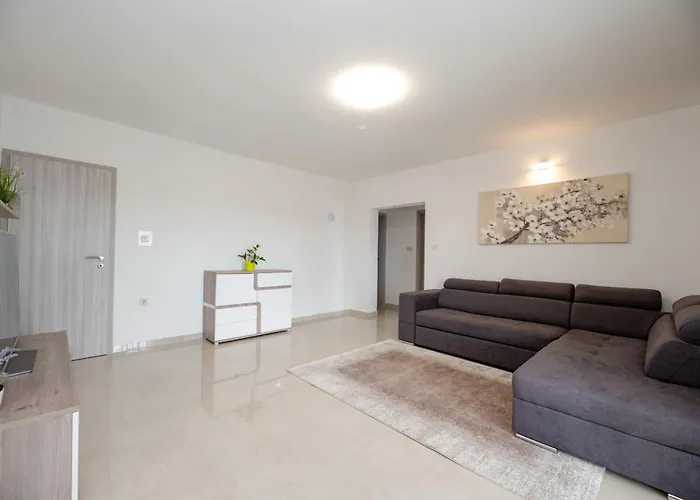 Villa Laura *